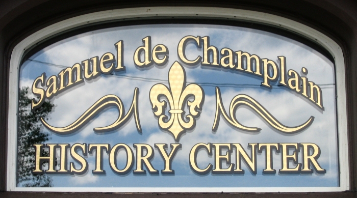 samuel de champlain history center
                doorway window