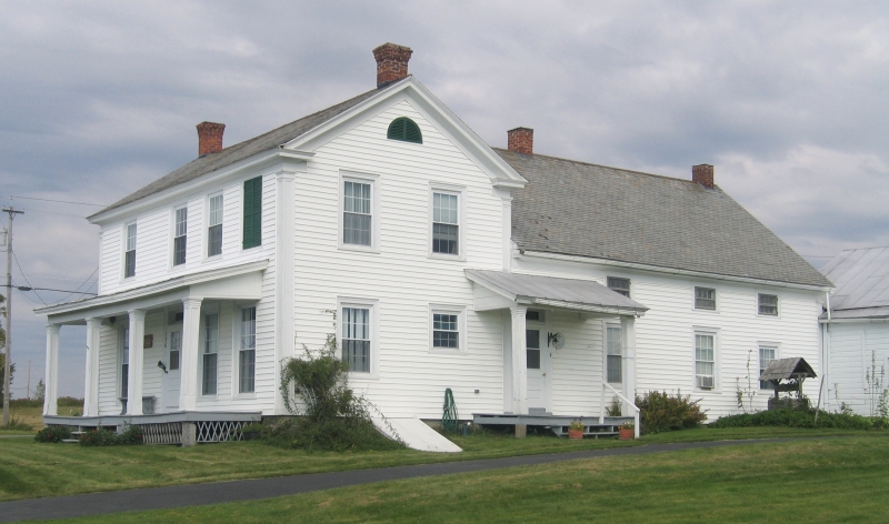 deweys tavern in the town of champlain